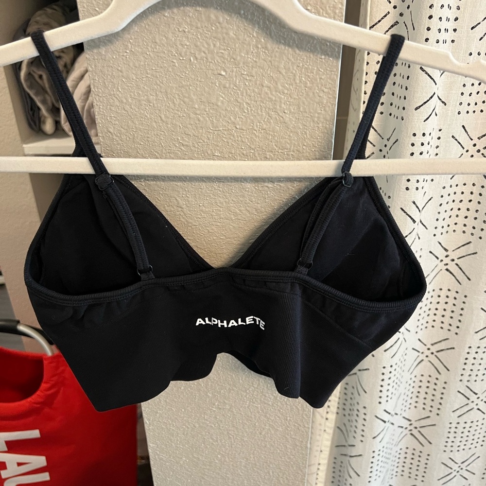 ALPHALETE SPORTS BRA